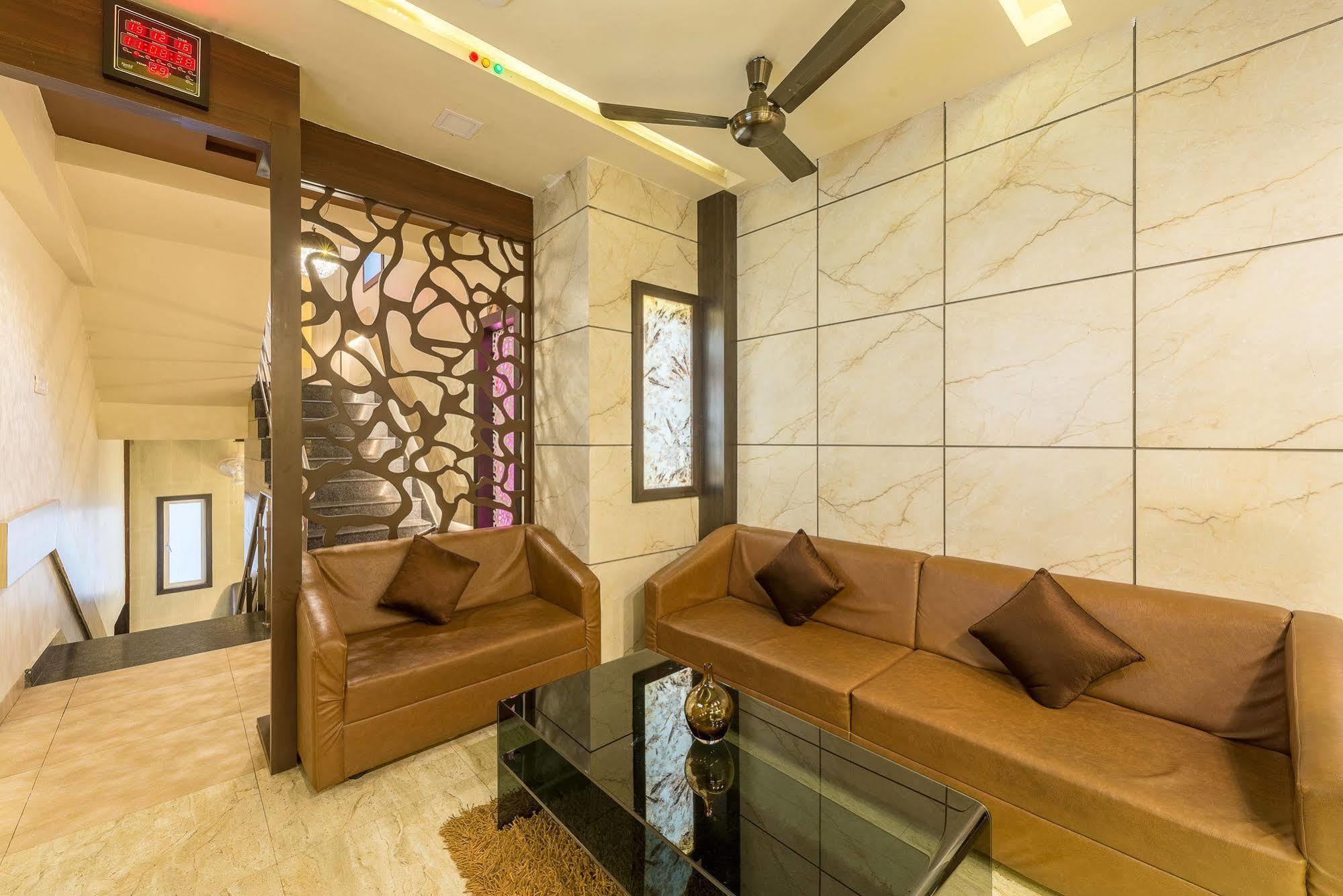 Hotel Treebo Nestlay Airport Alandur Chennai Exterior foto