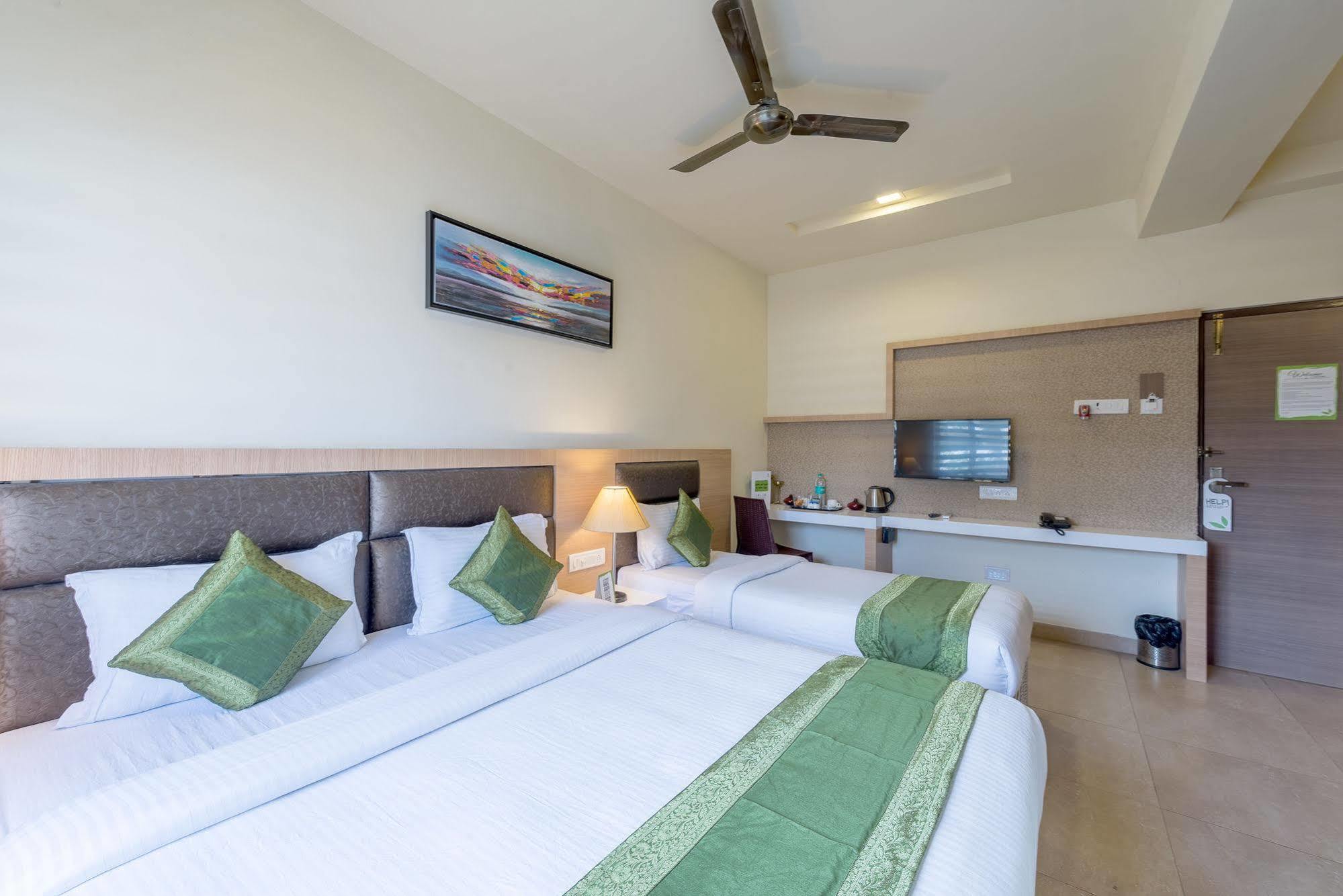 Hotel Treebo Nestlay Airport Alandur Chennai Exterior foto